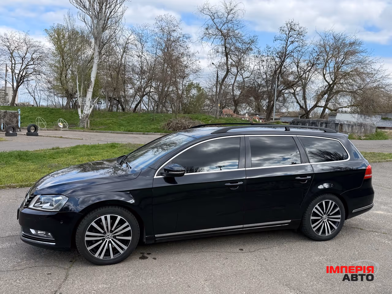 Volkswagen Passat - фото 5