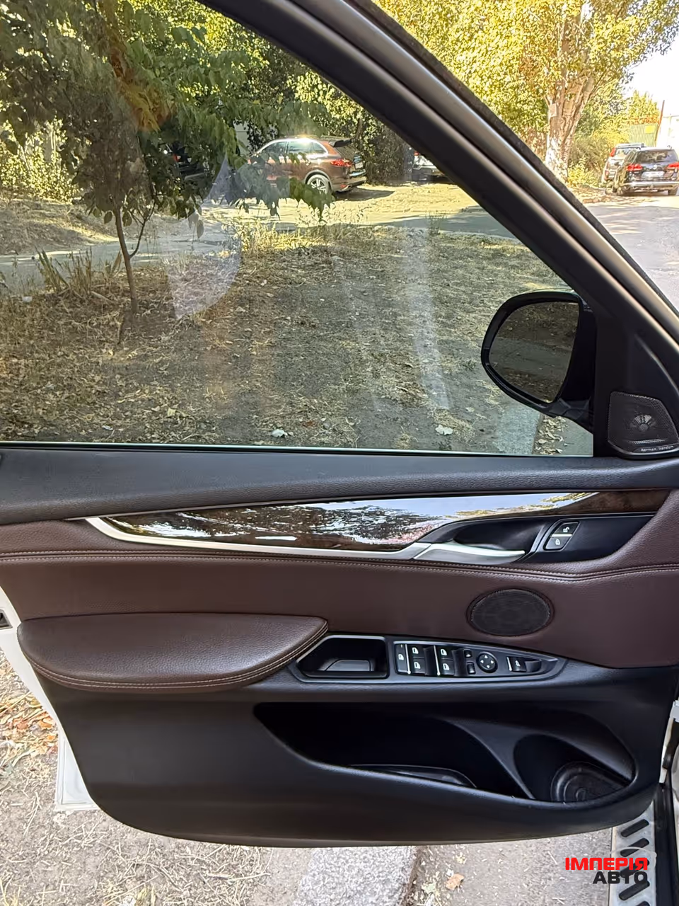 BMW X5 - фото 17