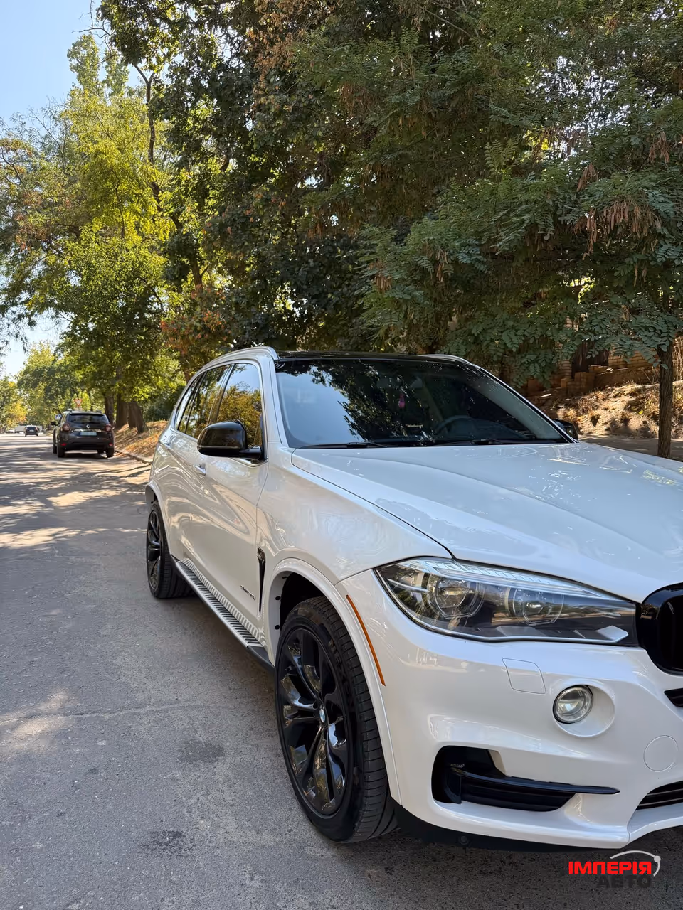 BMW X5 - фото 1