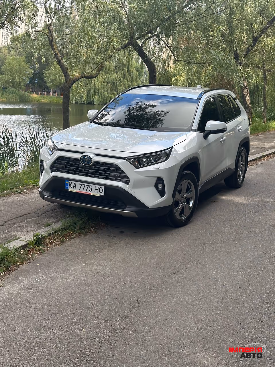 Toyota RAV4 - фото 11