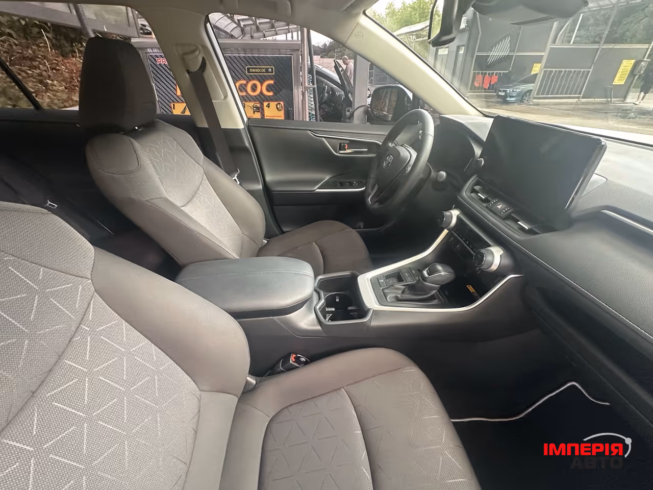 Toyota RAV4 - фото 22