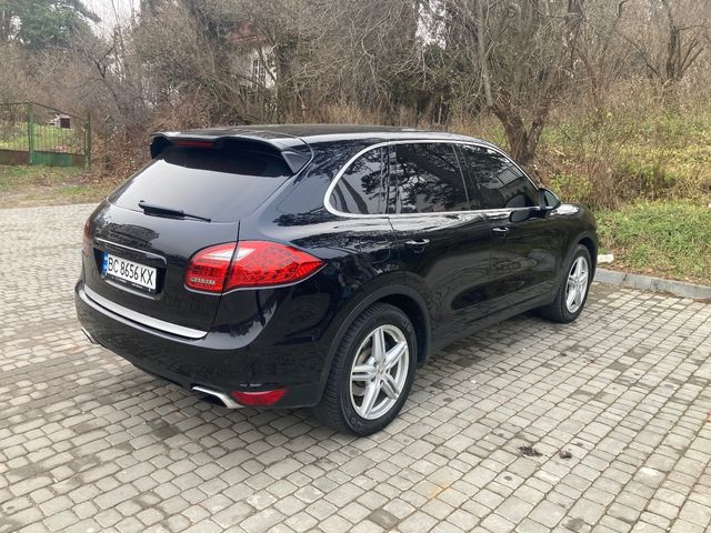 Porsche Cayenne - зображення 2
