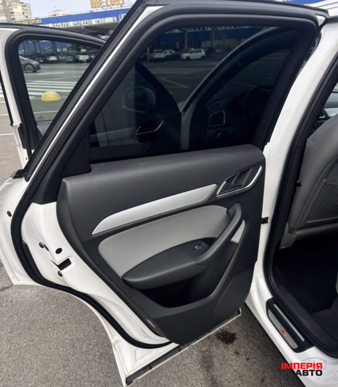 Audi Q3 - фото 16