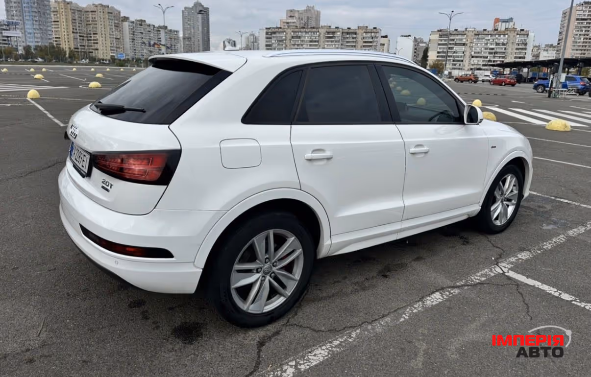 Audi Q3 - фото 3
