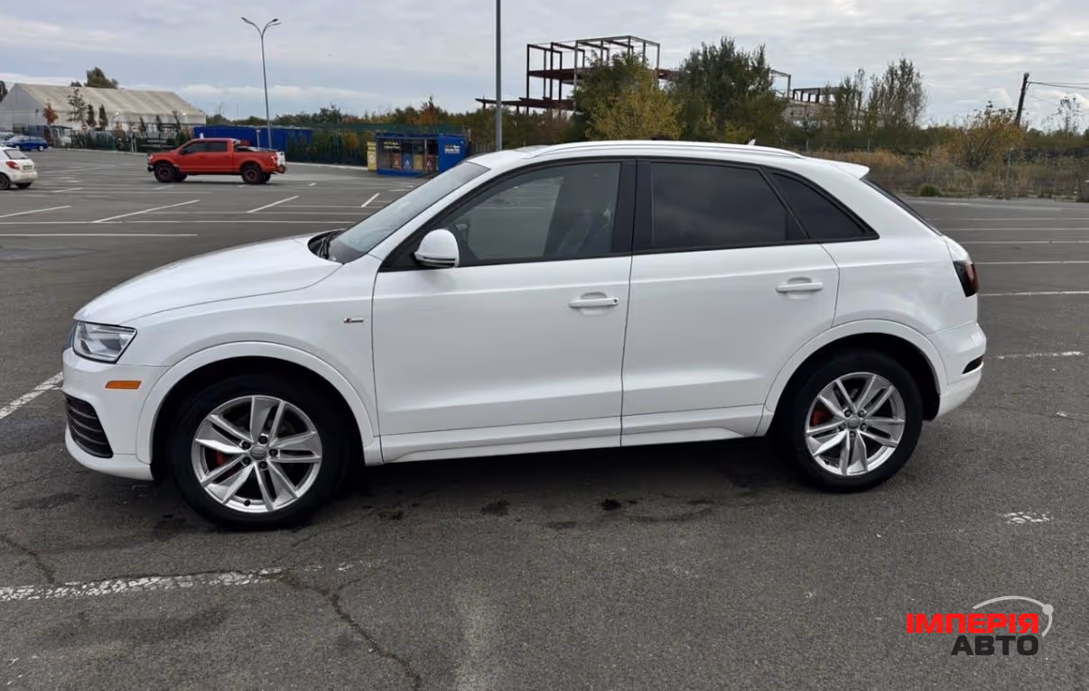 Audi Q3 - фото 5