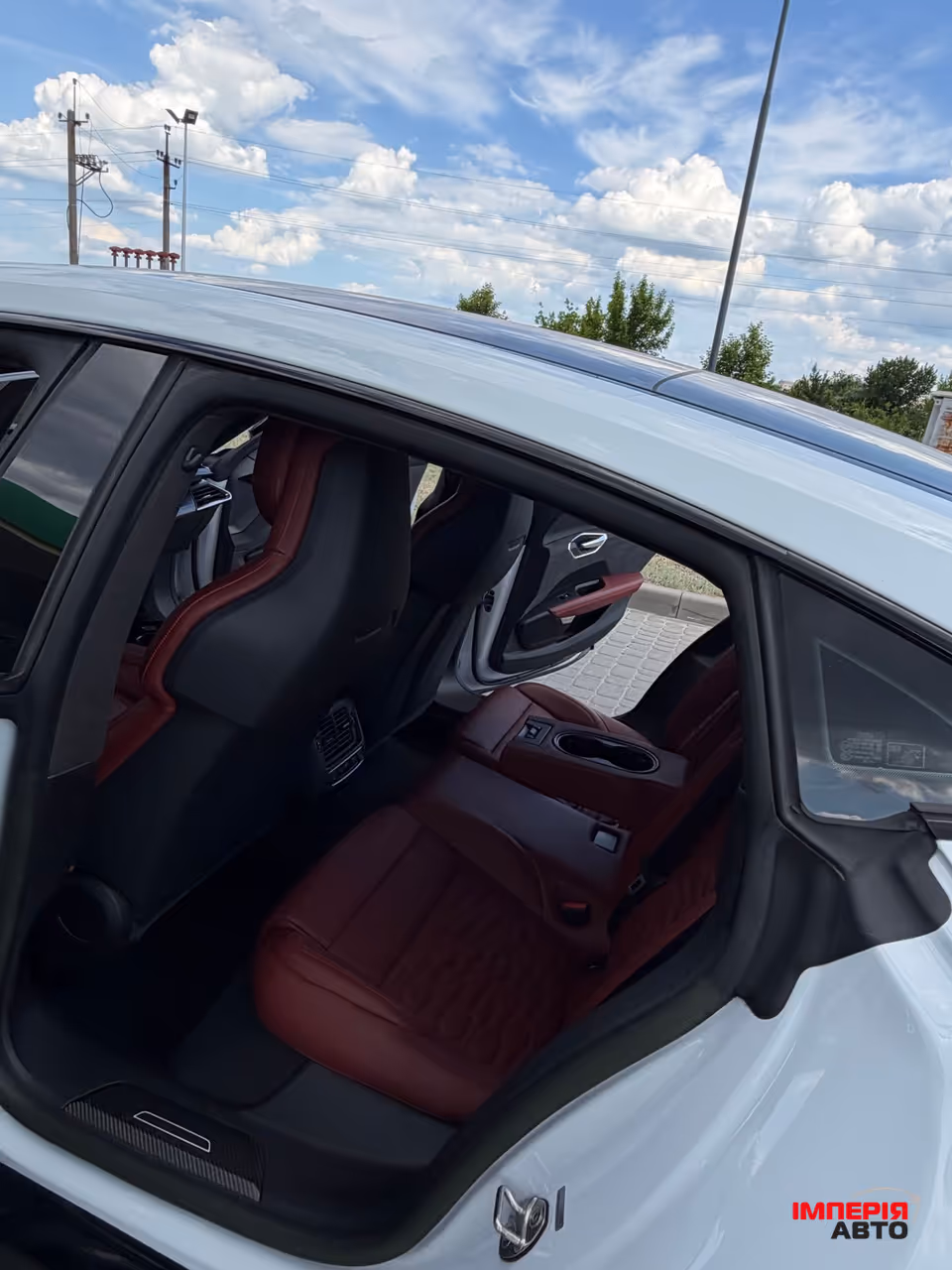 Audi RS e-tron GT - фото 11