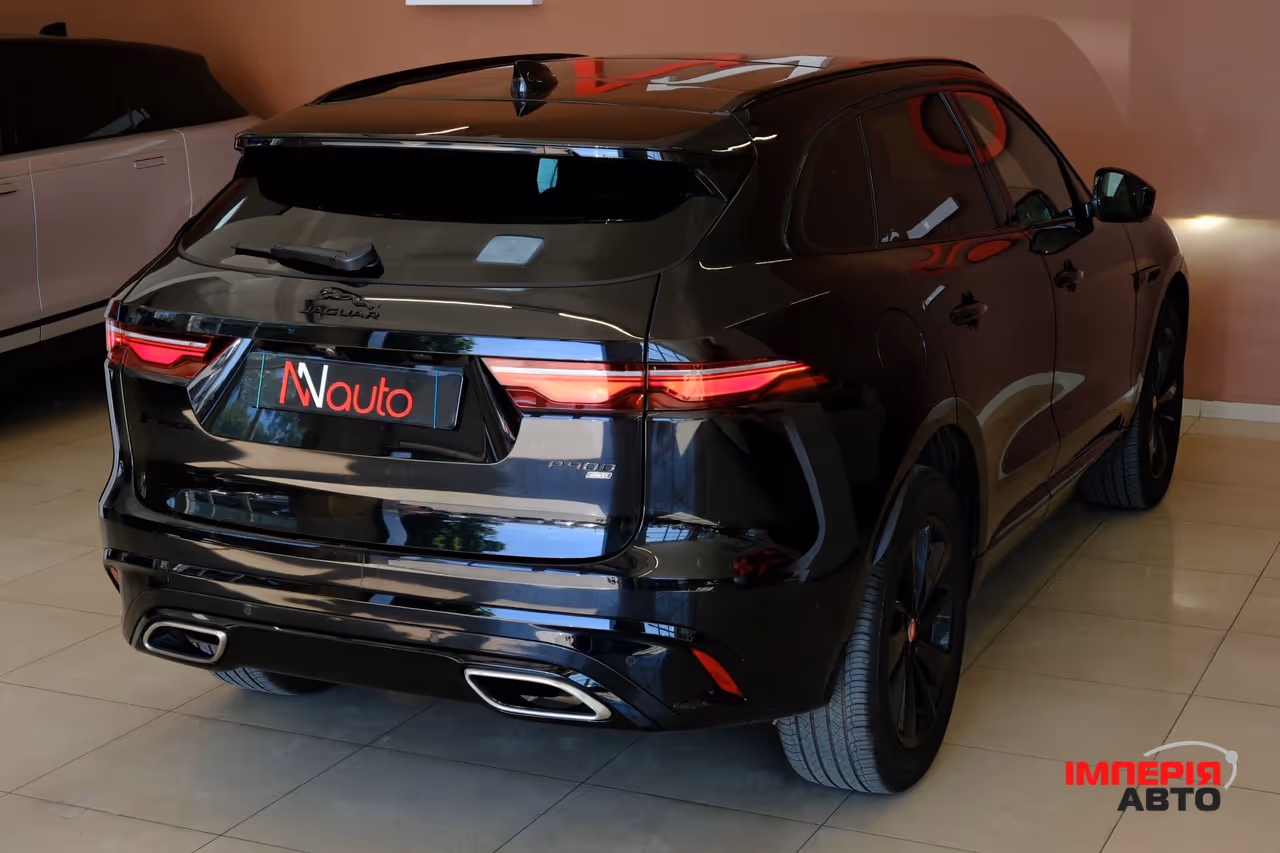 Jaguar F-Pace - фото 5