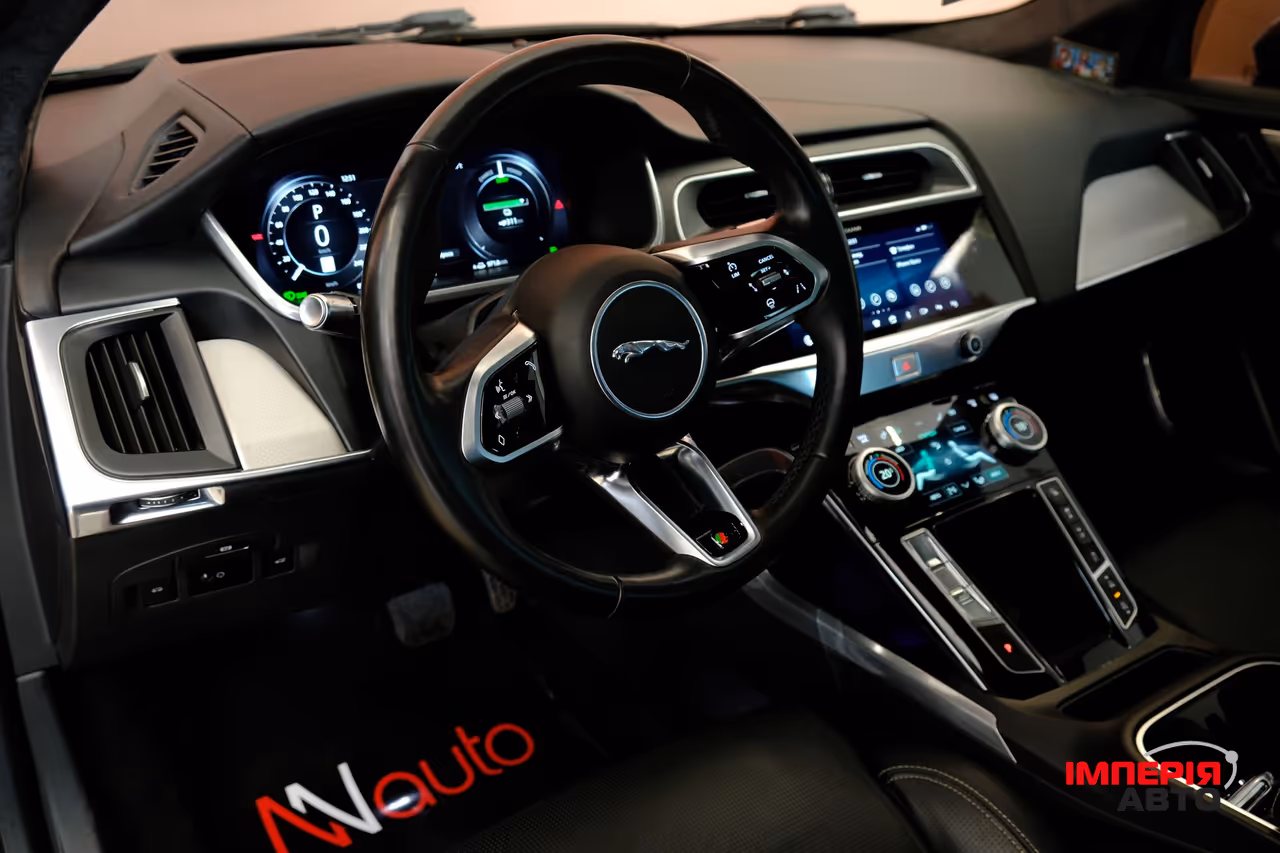 Jaguar I-Pace - фото 7