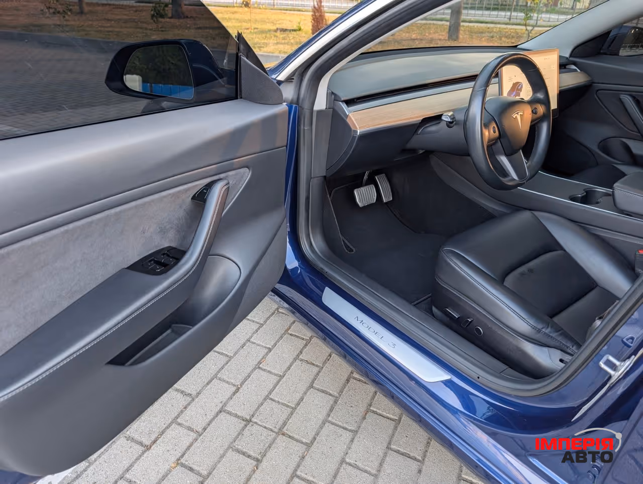 Tesla Model 3 - фото 5