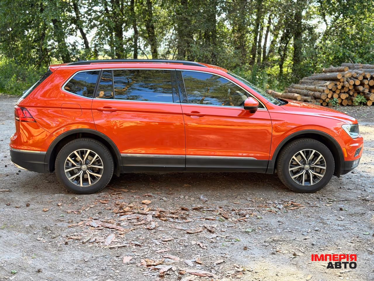 Volkswagen Tiguan - фото 5