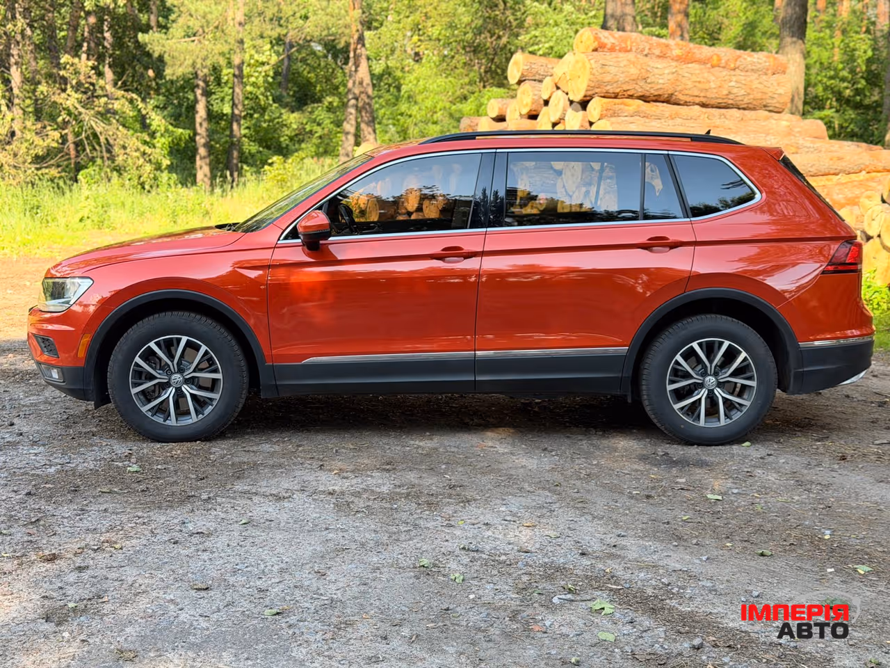 Volkswagen Tiguan - фото 2
