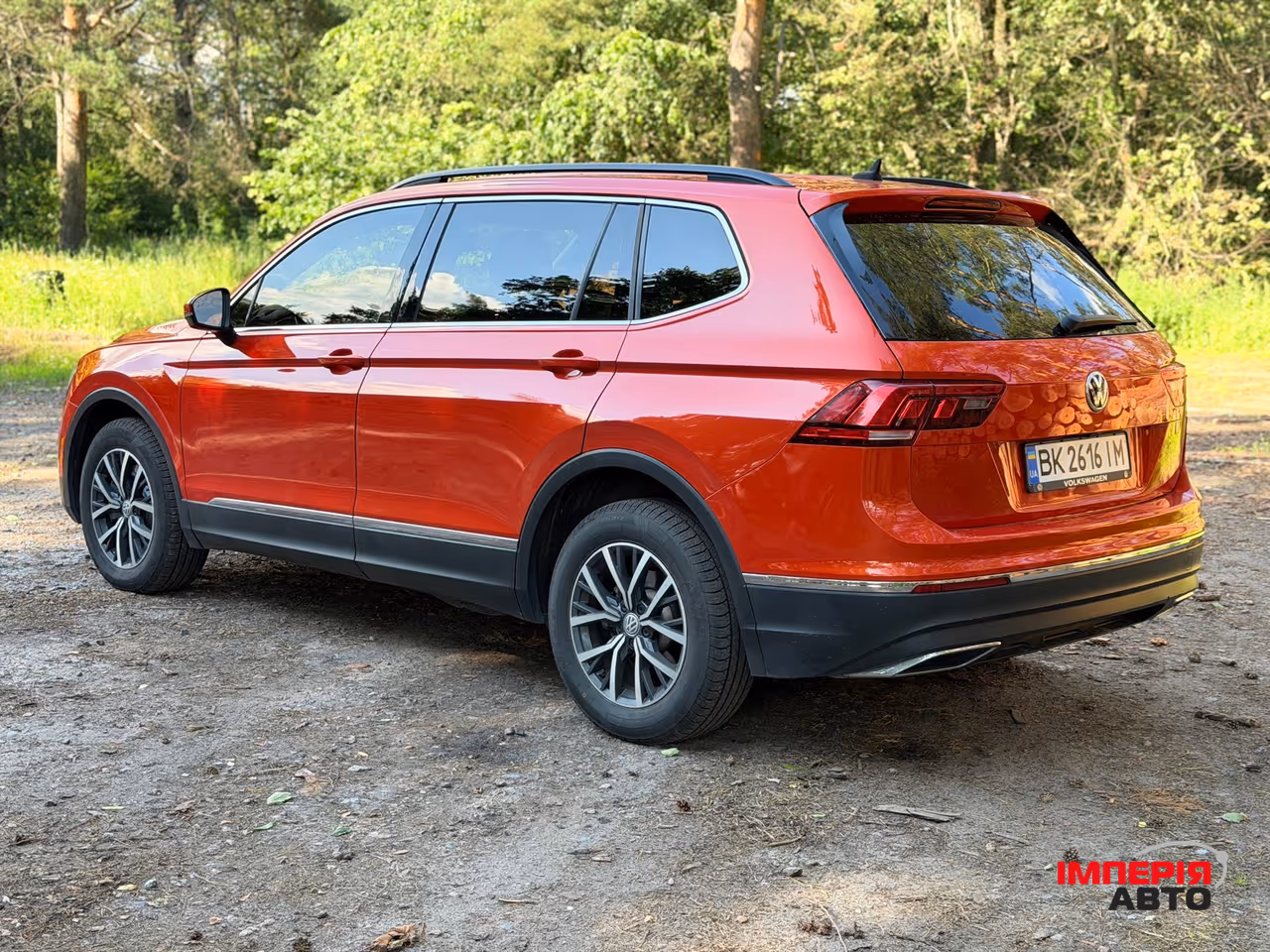 Volkswagen Tiguan - фото 3