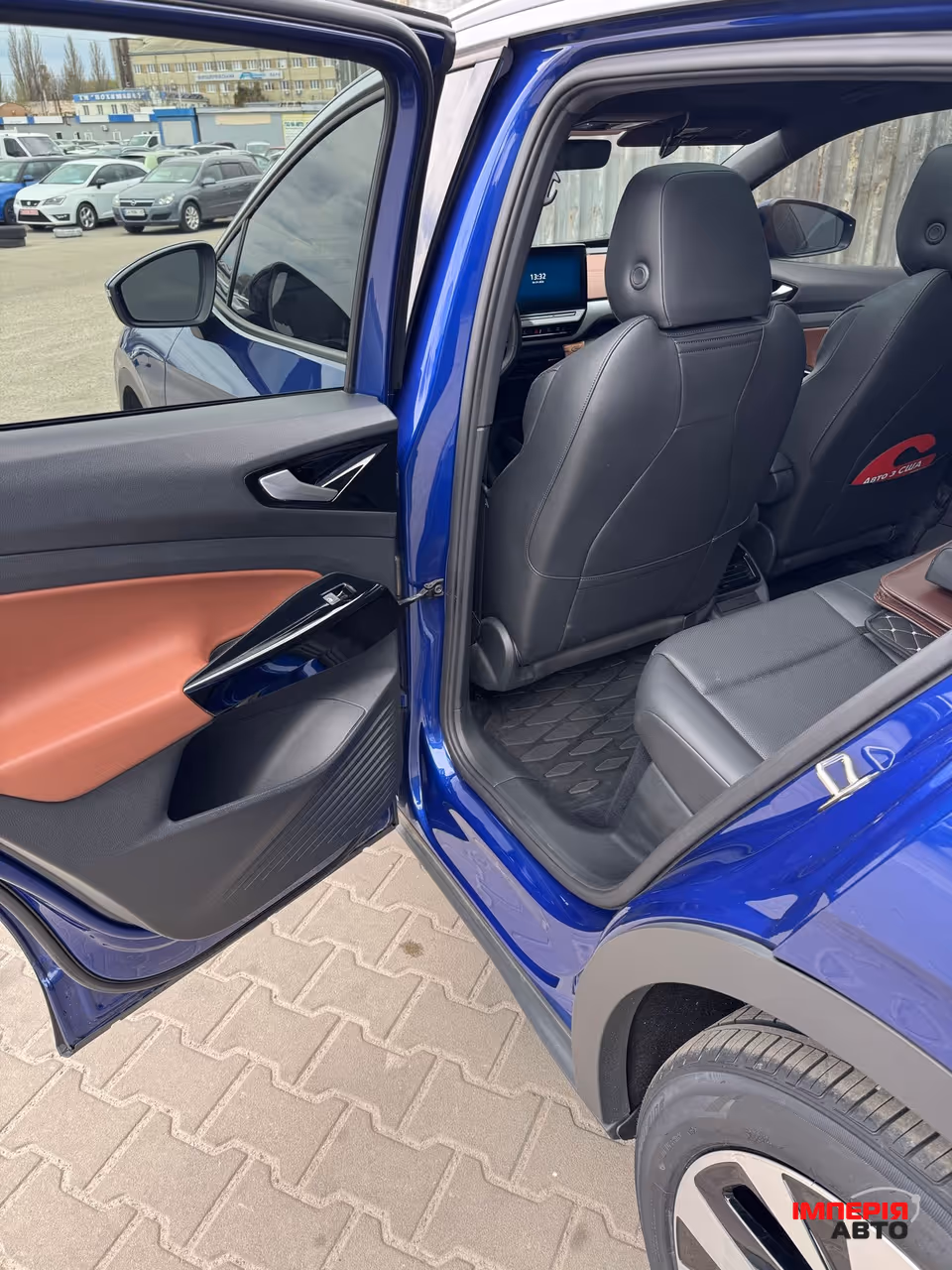 Volkswagen ID.4 - фото 24