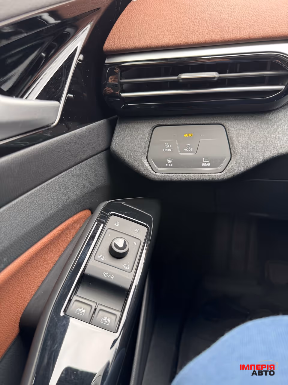 Volkswagen ID.4 - фото 41