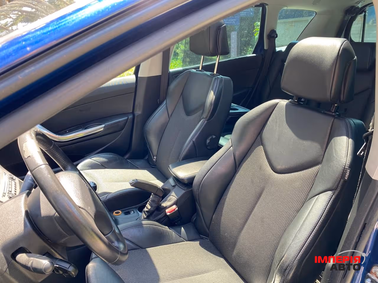 Peugeot 308 - фото 3
