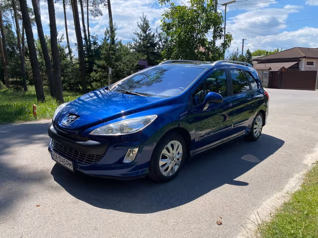 Peugeot 308 - фото 1