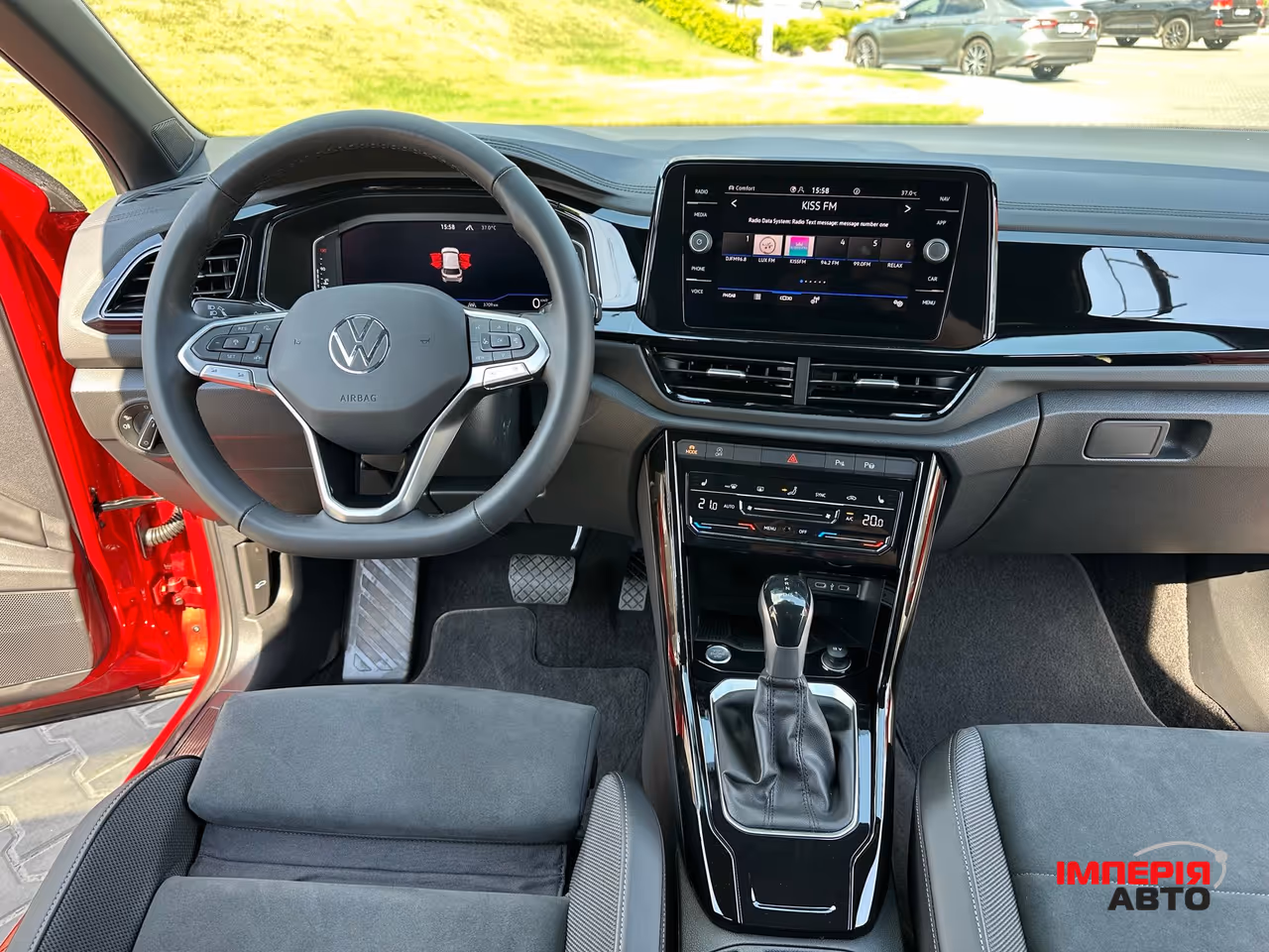 Volkswagen T-Roc - фото 27