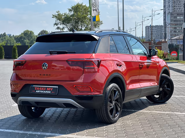 Volkswagen T-Roc - фото 2