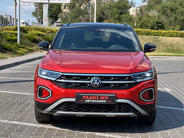 Volkswagen T-Roc - фото 4