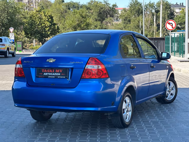 Chevrolet Aveo - фото 2