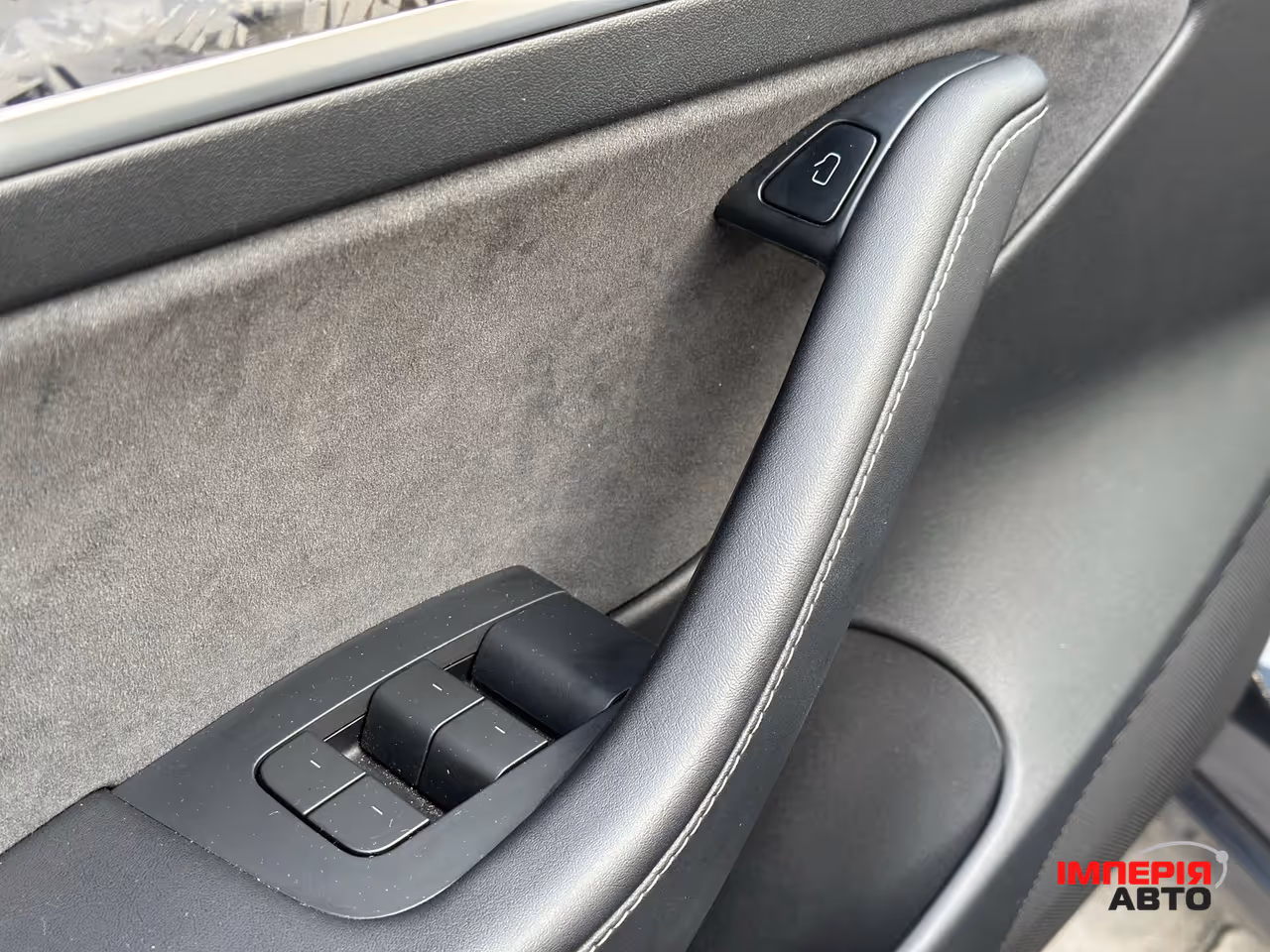 Tesla Model 3 - фото 15
