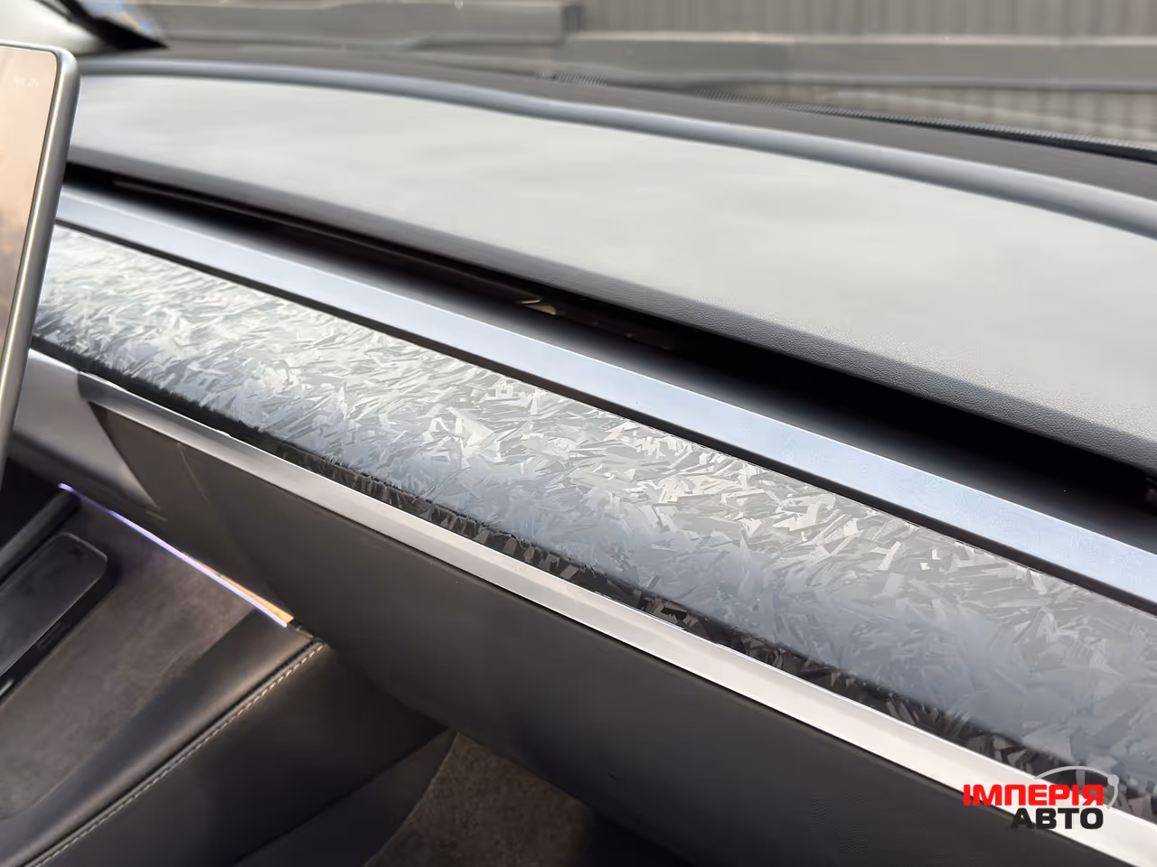 Tesla Model 3 - фото 30