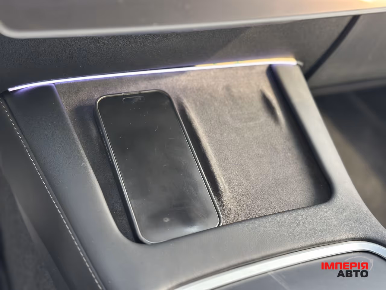 Tesla Model 3 - фото 18