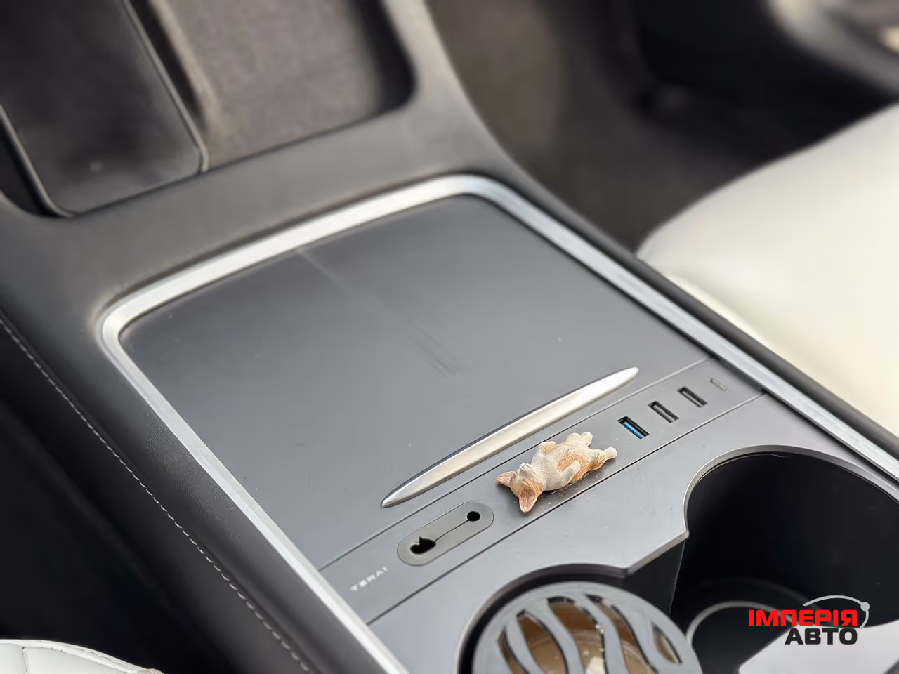 Tesla Model 3 - фото 19