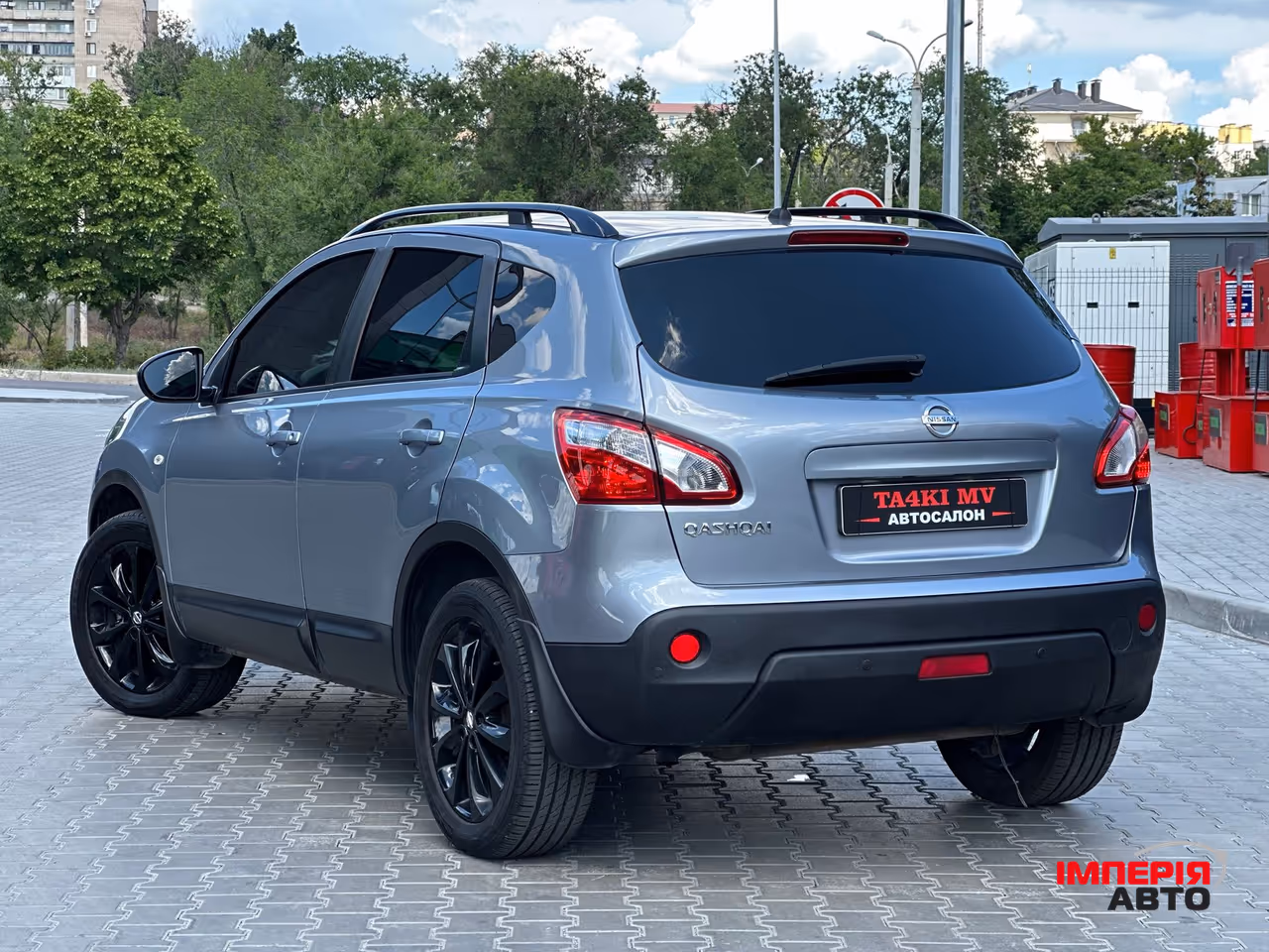 Nissan Qashqai - фото 5
