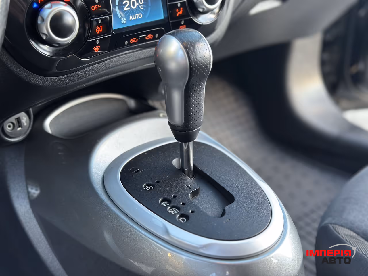 Nissan Juke - фото 10
