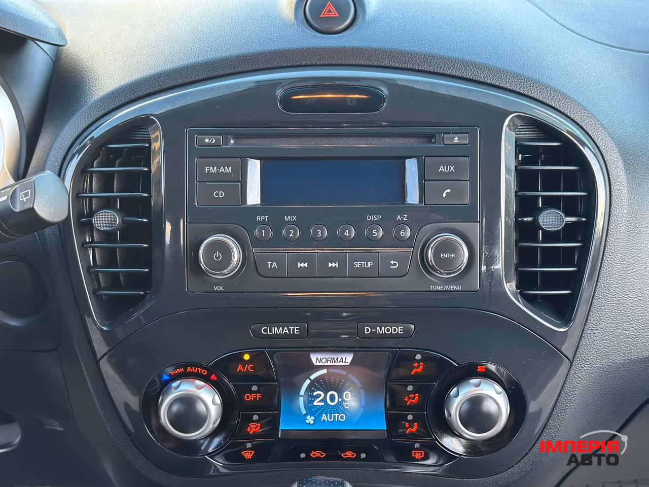 Nissan Juke - фото 16