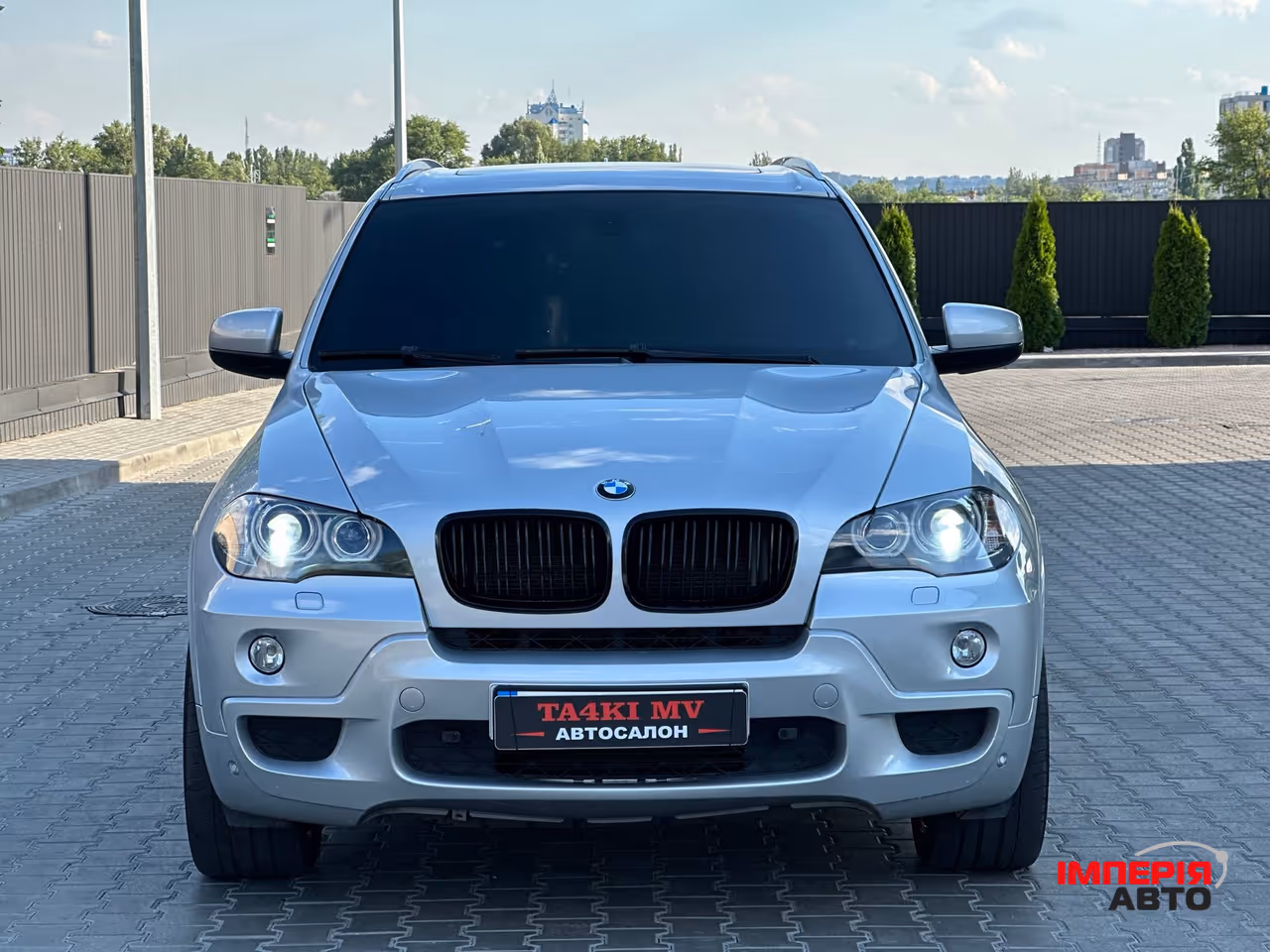 BMW X5 - фото 4