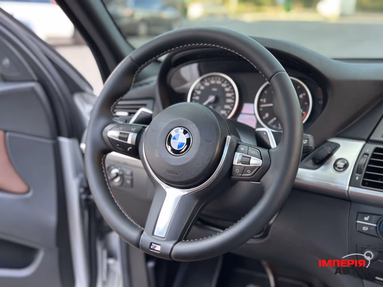 BMW X5 - фото 15