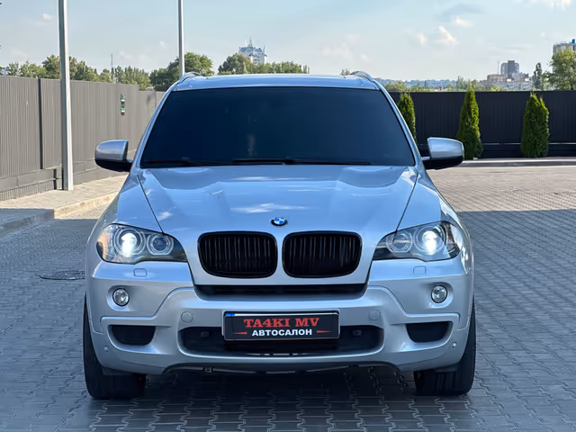 BMW X5 - фото 4