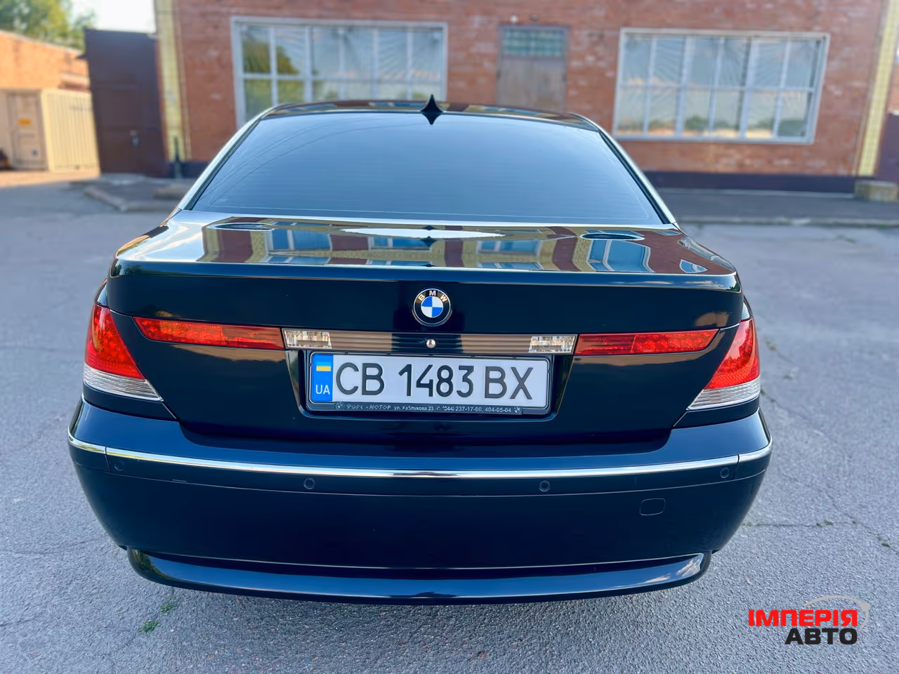 BMW 7 серії - фото 12