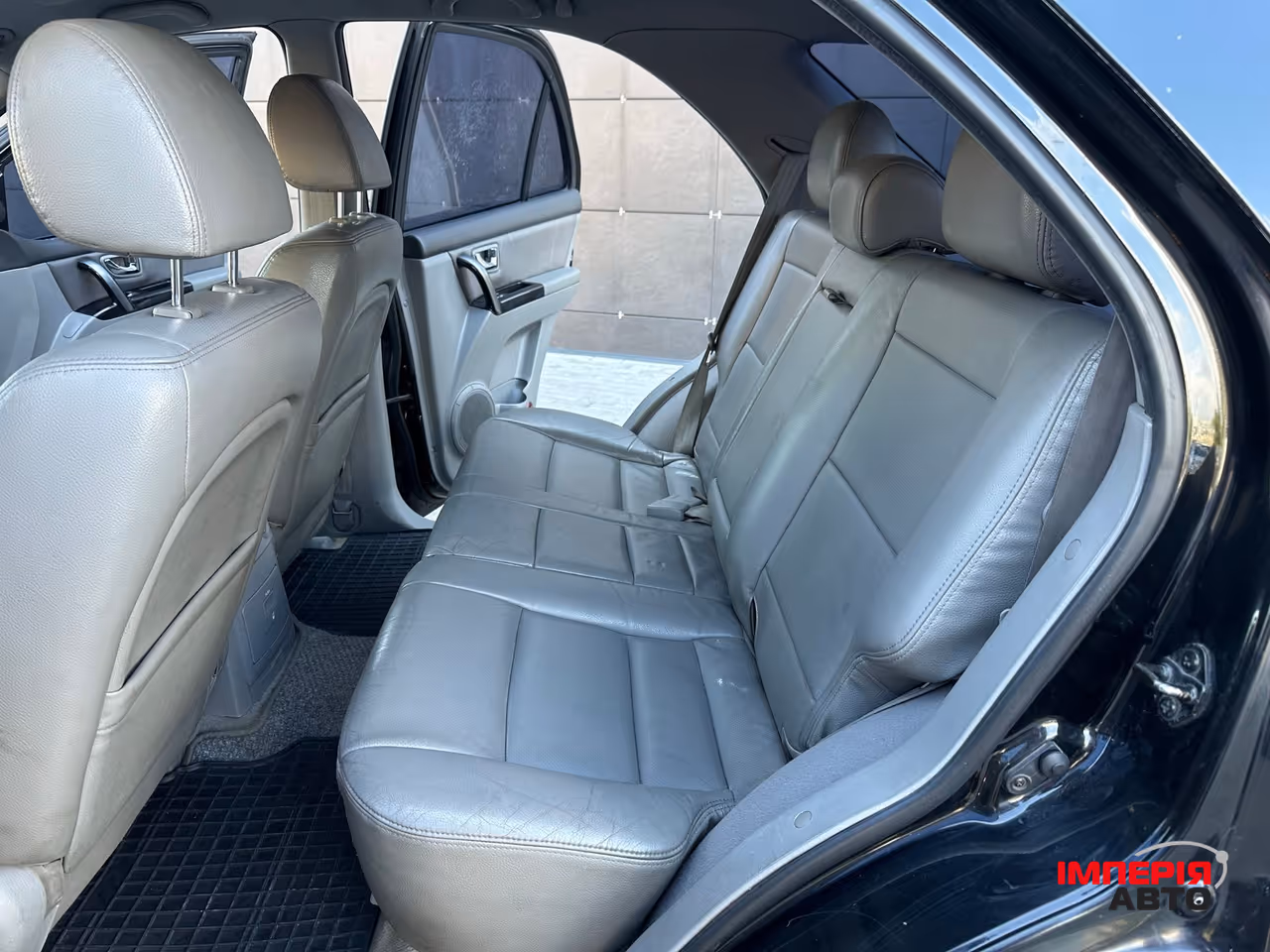 Kia Sorento - фото 9