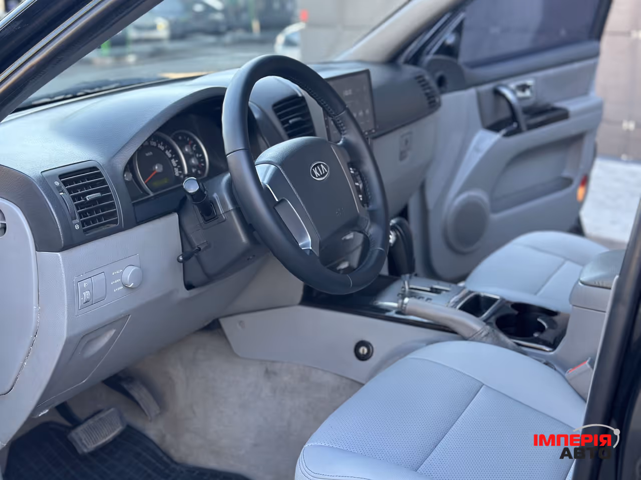 Kia Sorento - фото 7