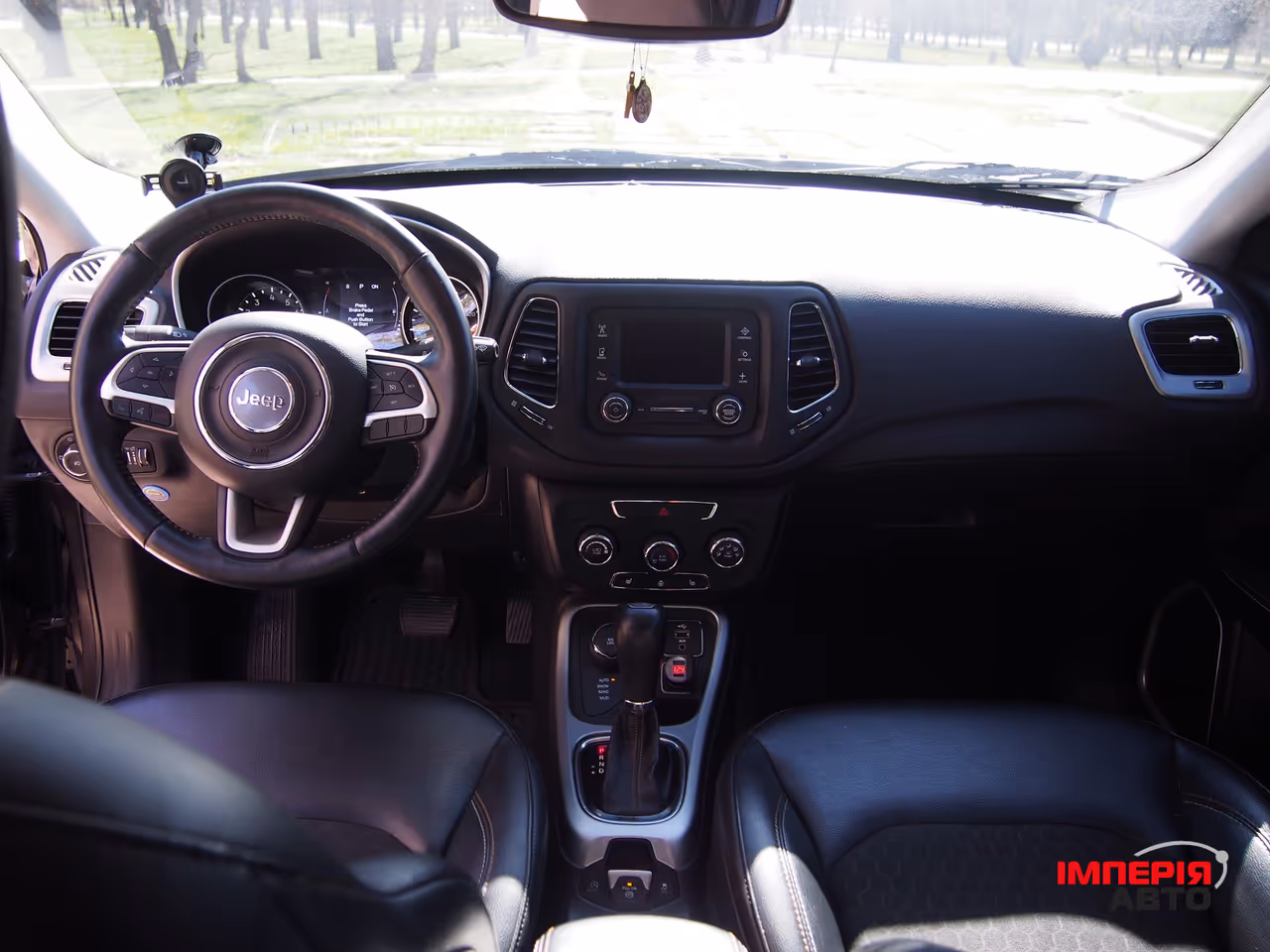 Jeep Compass - фото 13