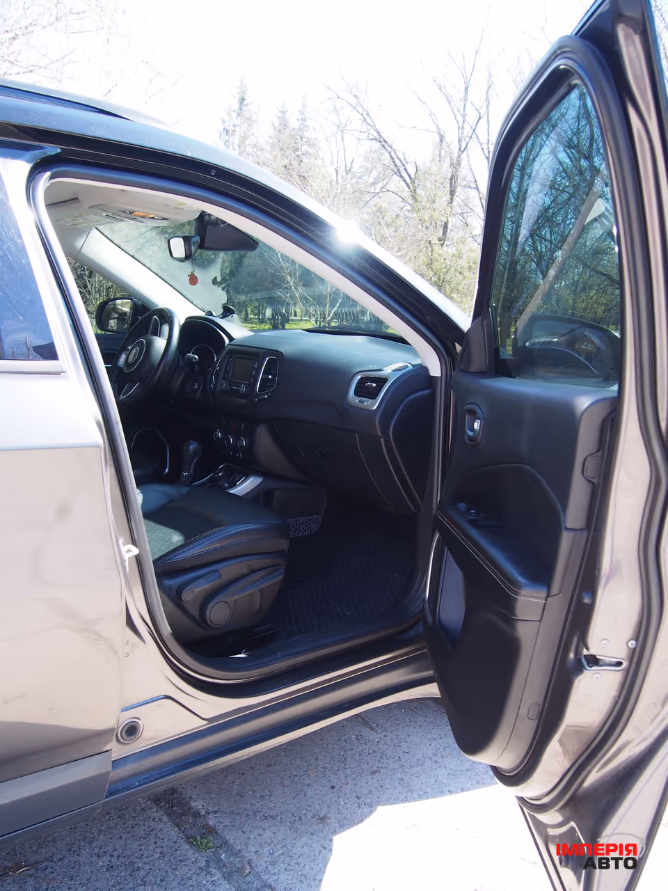 Jeep Compass - фото 10