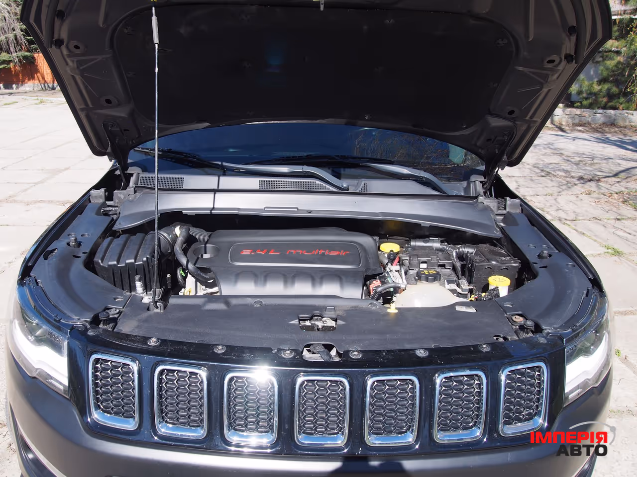 Jeep Compass - фото 12