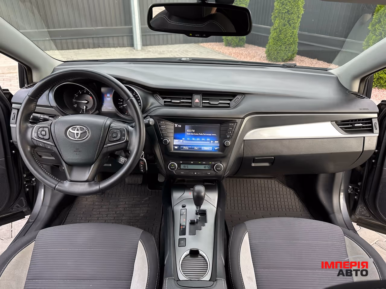 Toyota Avensis - фото 13