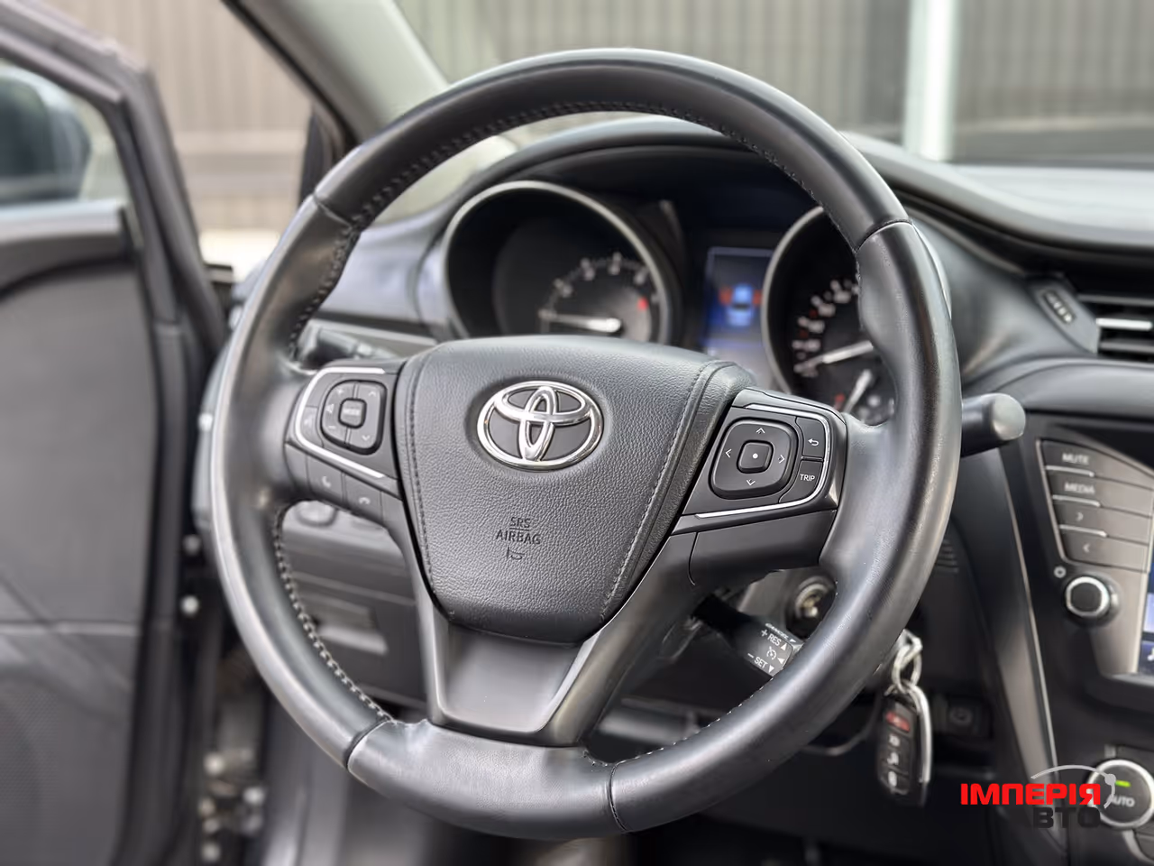 Toyota Avensis - фото 14