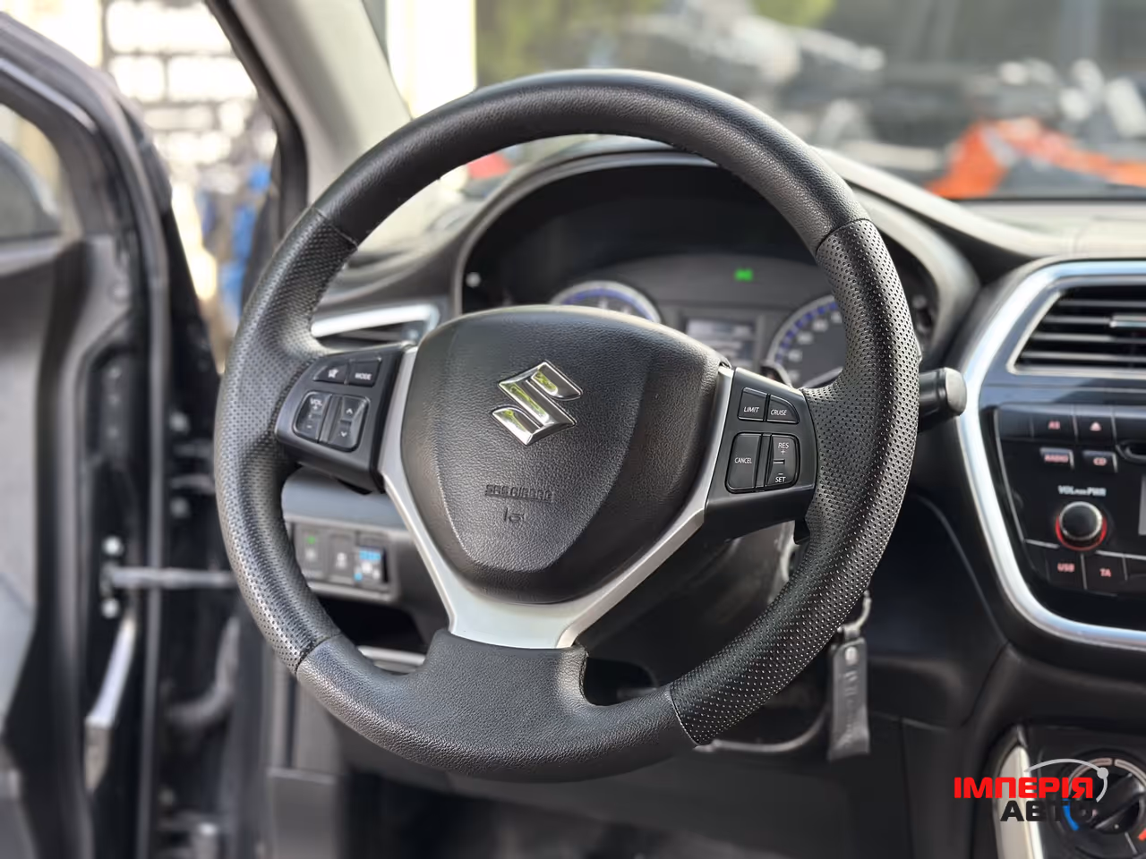 Suzuki SX4 - фото 14