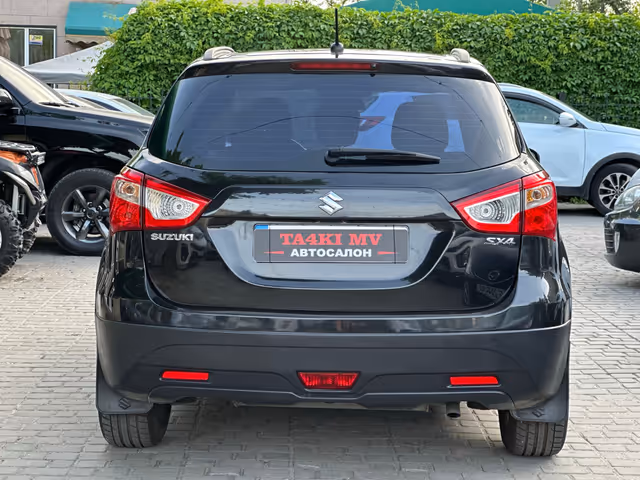 Suzuki SX4 - фото 3