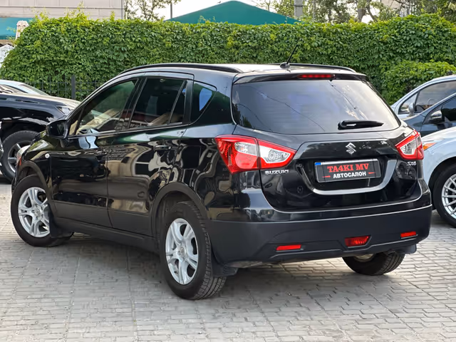Suzuki SX4 - фото 5