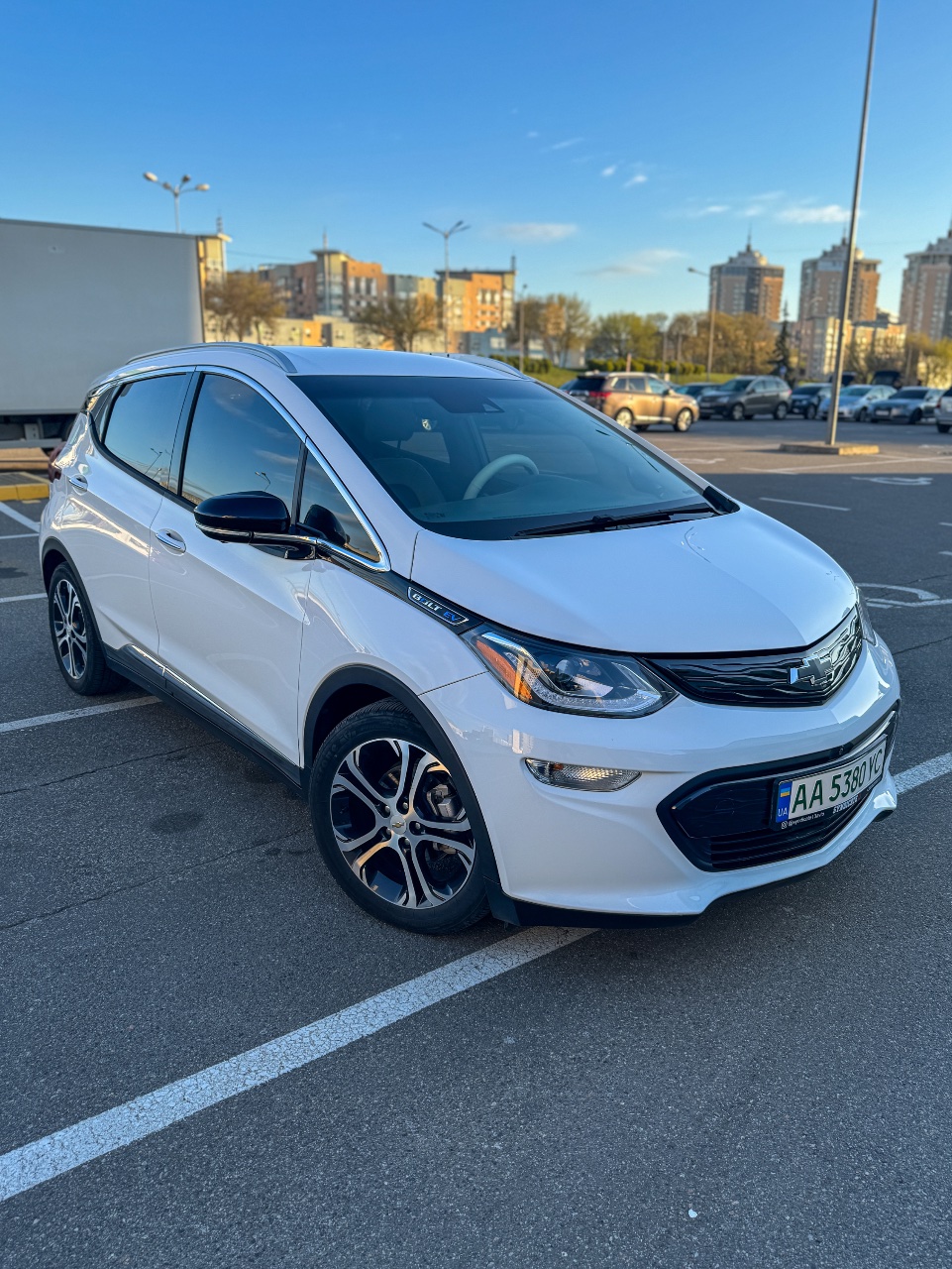 Chevrolet Bolt - фото 3