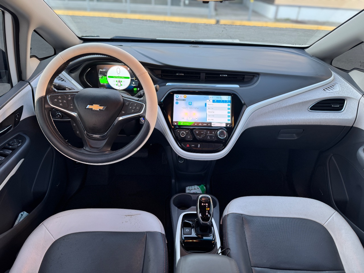 Chevrolet Bolt - фото 9