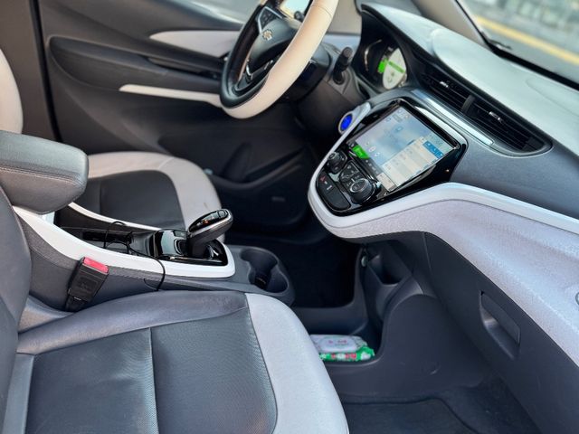 Chevrolet Bolt - фото 2