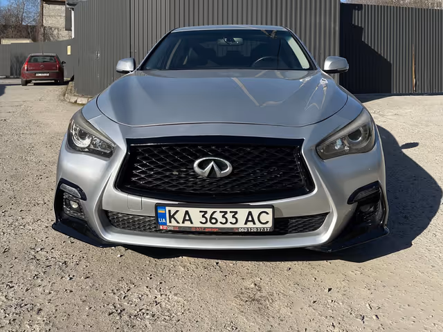 Infiniti Q50 - фото 1