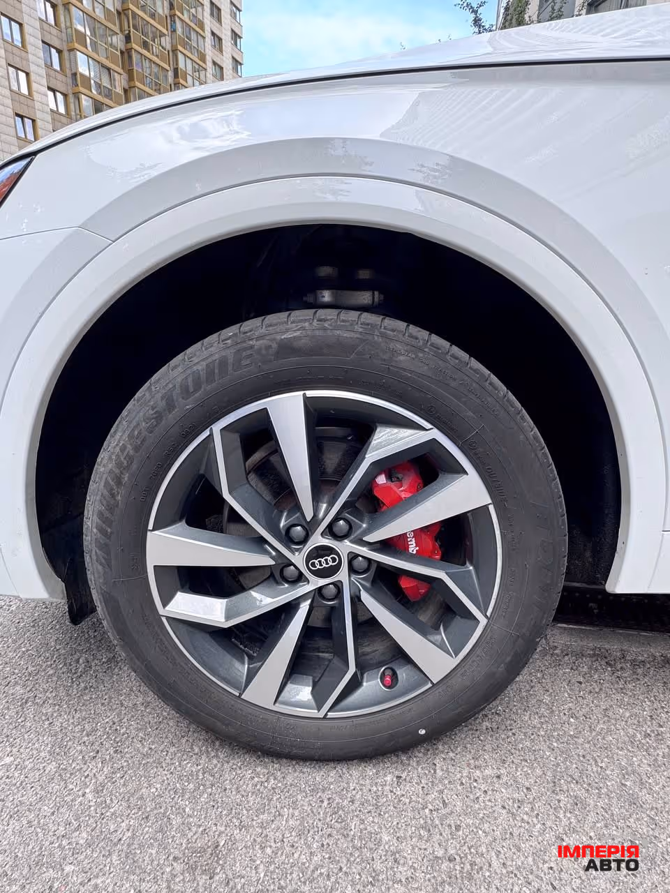 Audi Q5 - фото 10